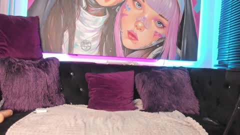 Katiia online show from 01-13-25, 03:36