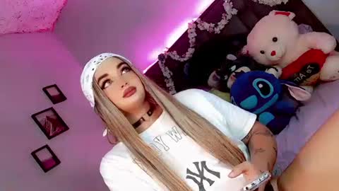 Snapshot of kattie_sweet_ chatting on 10-09-25, 05:05 kattie_sweet_ online show from 10-09-25, 05:05