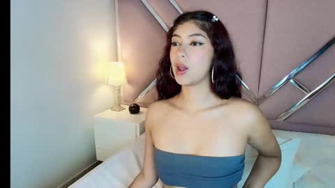 Snapshot of kattravens chatting on 01-05-26, 05:27 katt online show from 01-05-26, 05:27