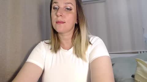 Katty Fox online show from 09-11-25, 10:59