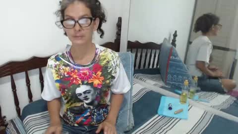 angel online show from 01-09-25, 08:33