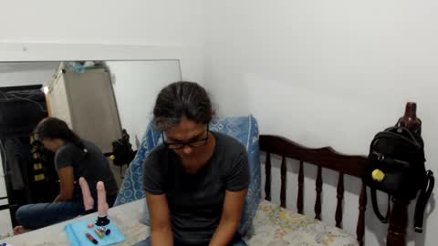 angel online show from 02-10-25, 10:30