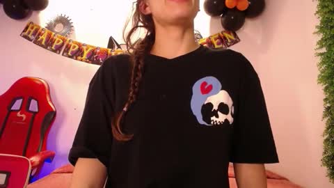 Katy Van online show from 10-11-25, 08:29