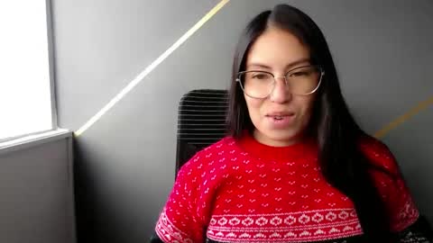 Snapshot of katybelladonna chatting on 12-04-24, 05:22 KATY online show from 12-04-24, 05:22