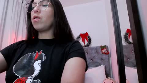 Snapshot of katybelladonna chatting on 01-02-25, 03:05 KATY online show from 01-02-25, 03:05