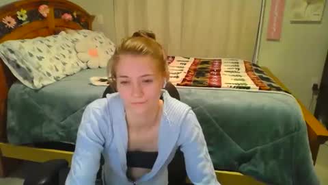 Katy online show from 02-12-25, 03:07