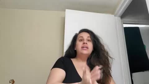 Snapshot of kaurn0ir chatting on 01-30-25, 01:53 Kaur Noir online show from 01-30-25, 01:53