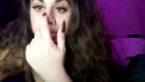 Snapshot of kaurn0ir chatting on 02-08-25, 12:28 Kaur Noir online show from 02-08-25, 12:28