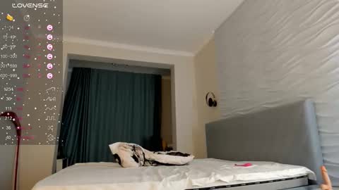 Snapshot of kawai_mai chatting on 10-29-25, 03:14 mai online show from 10-29-25, 03:14