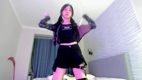 Snapshot of kawai_mai chatting on 11-01-25, 05:04 mai online show from 11-01-25, 05:04