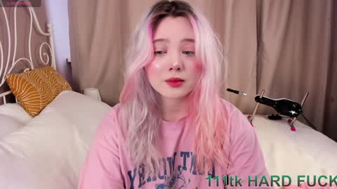 Yuki  online show from 01-19-25, 08:39