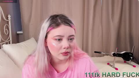 Yuki  online show from 01-20-25, 08:41