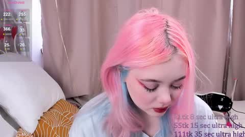 Yuki  online show from 02-20-25, 09:00