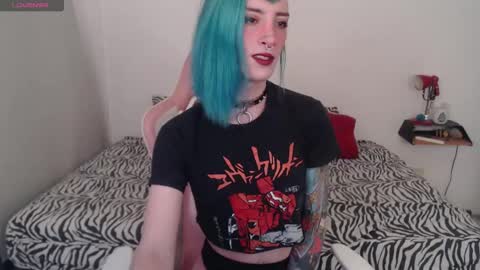 luna   online show from 02-21-25, 04:07