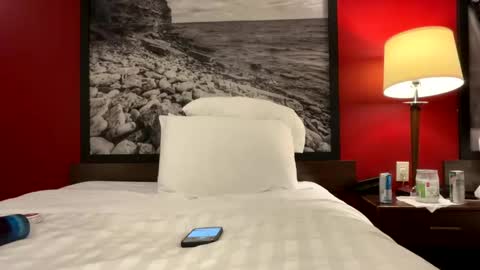 Snapshot of kawarthalakes chatting on 10-13-25, 11:38 kawarthalakes online show from 10-13-25, 11:38