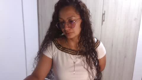  Khawit  online show from 02-26-25, 12:27