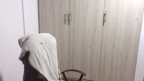  Khawit  online show from 02-26-25, 03:32