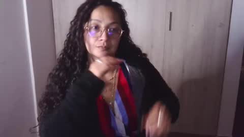  Khawit  online show from 02-27-25, 09:14