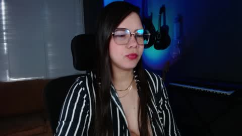 Kay online show from 01-19-25, 07:04