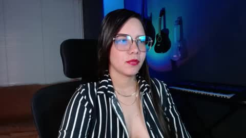 Kay online show from 02-14-25, 03:22