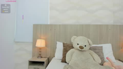   online show from 11-22-25, 11:20