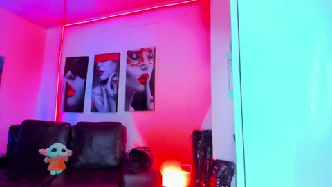 CAMILA online show from 02-11-25, 06:01