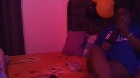 Snapshot of kayla_mistress chatting on 02-17-26, 06:32 Mistress online show from 02-17-26, 06:32