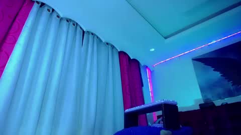 Snapshot of kayla_sexx chatting on 09-22-25, 02:02 kayla_sexx online show from 09-22-25, 02:02