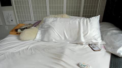 Kayla Cruise online show from 01-27-25, 06:41