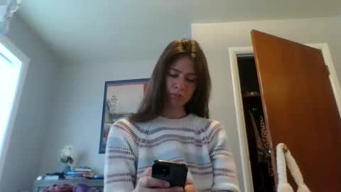 kaylaelizabeth97 online show from 11-11-25, 04:40