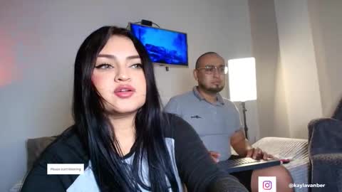 Snapshot of kaylavanber_ chatting on 11-30-25, 07:18 KAYLA Damian online show from 11-30-25, 07:18