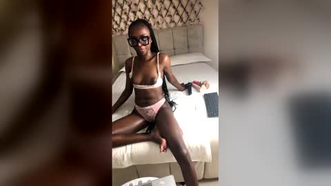 Kaylee online show from 01-05-26, 08:56