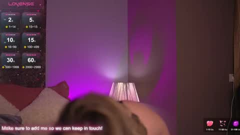 Snapshot of kayleeflynn chatting on 02-14-25, 09:03 Kayleeflynn online show from 02-14-25, 09:03