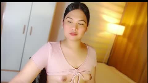 Snapshot of kayleepinay chatting on 12-13-24, 05:16 Y O U R F U T U R E K A Y L E E online show from 12-13-24, 05:16