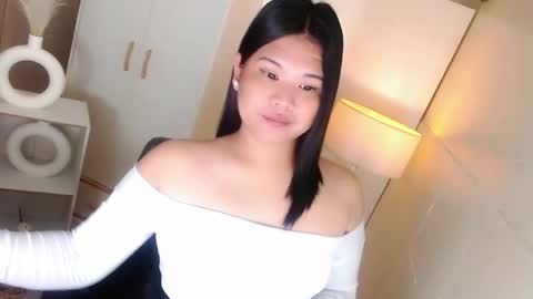 Y O U R        F U T U R E       K A Y L E E  online show from 02-27-26, 04:29