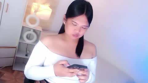 Y O U R        F U T U R E       K A Y L E E  online show from 04-15-26, 05:20