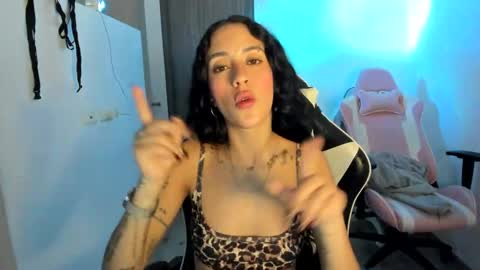 kaylie online show from 11-18-25, 11:15