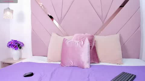 Kaylin Jann online show from 09-15-25, 06:19