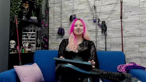 Snapshot of kaziaswart chatting on 12-20-24, 03:36 Miss Kazia online show from 12-20-24, 03:36