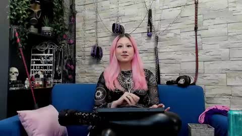 Snapshot of kaziaswart chatting on 02-13-25, 01:40 Miss Kazia online show from 02-13-25, 01:40