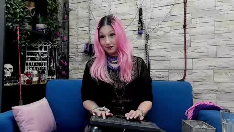 Snapshot of kaziaswart chatting on 02-22-25, 03:23 Miss Kazia online show from 02-22-25, 03:23