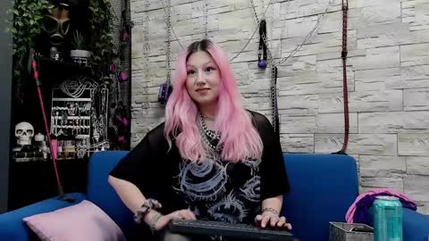 Snapshot of kaziaswart chatting on 02-24-25, 02:30 Miss Kazia online show from 02-24-25, 02:30