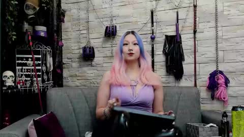 Snapshot of kaziaswart chatting on 11-13-25, 03:55 Miss Kazia online show from 11-13-25, 03:55