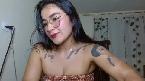 Snapshot of kazumi6 chatting on 01-08-25, 11:52 KAZUMI online show from 01-08-25, 11:52