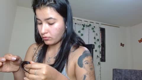 Snapshot of kazumi6 chatting on 09-12-25, 10:32 KAZUMI online show from 09-12-25, 10:32