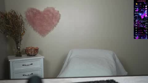 EliandKylie online show from 02-19-25, 03:39