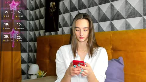 Kelly GMT 2 Su We Th Fr Sa   0300AM-09-00AM   online show from 01-25-25, 02:15