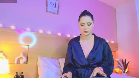 Keidance online show from 11-18-25, 09:19