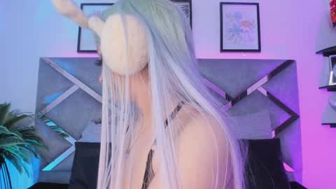 Keidy Monday to Saturday from 200 pm to 810pm  UTC-5 Colombia Time online show from 09-16-25, 07:04