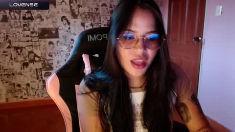 Kimk online show from 02-19-25, 10:09